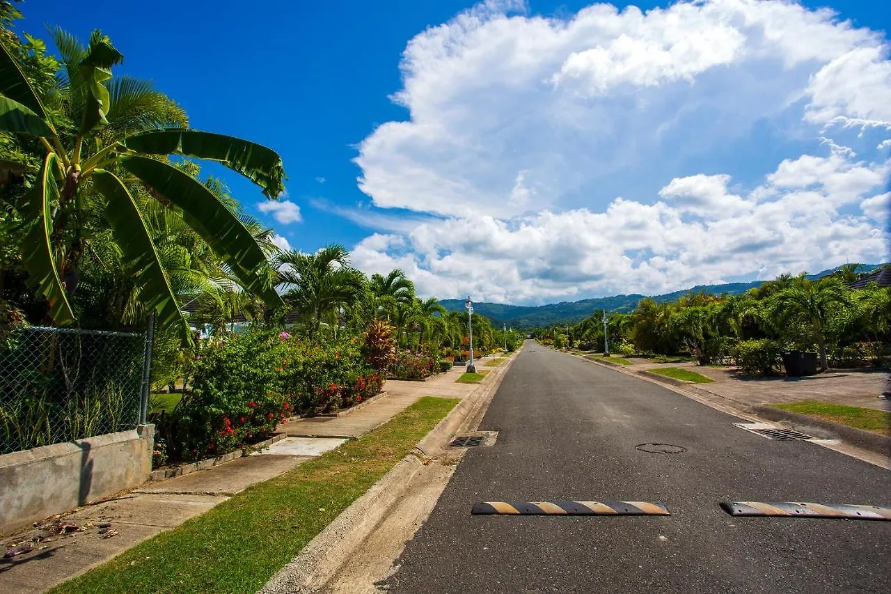 Nature'S Choice Home Richmond Palms, Jamaica